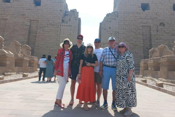 Luxor and Valley of the Kings by bus