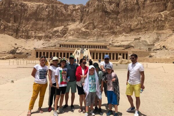 Luxor and Valley of the Kings by bus