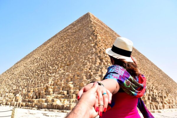 Cairo and Pyramids Day Trip by bus