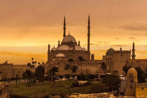 Cairo and Pyramids Day Trip by bus